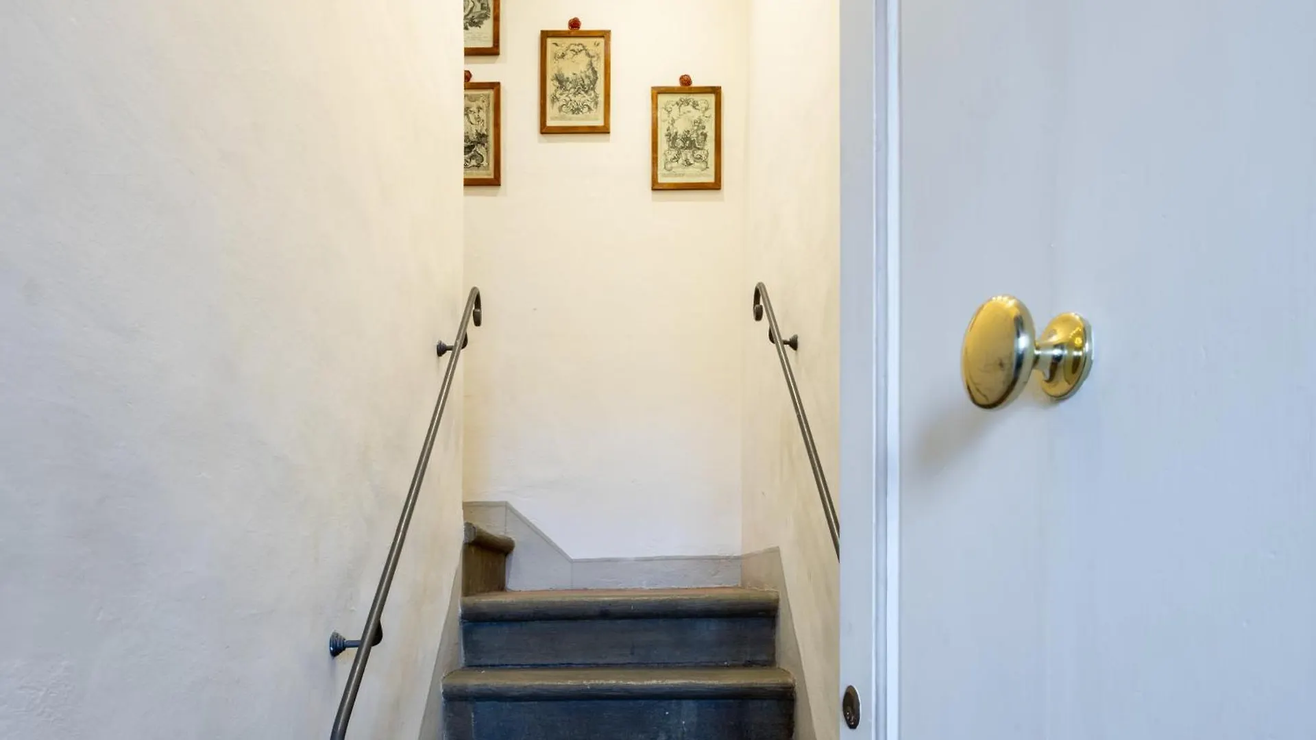 Tower View Apartment فلورنس إيطاليا